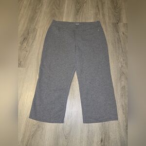 Danskin | Grey Crop Sweatpants